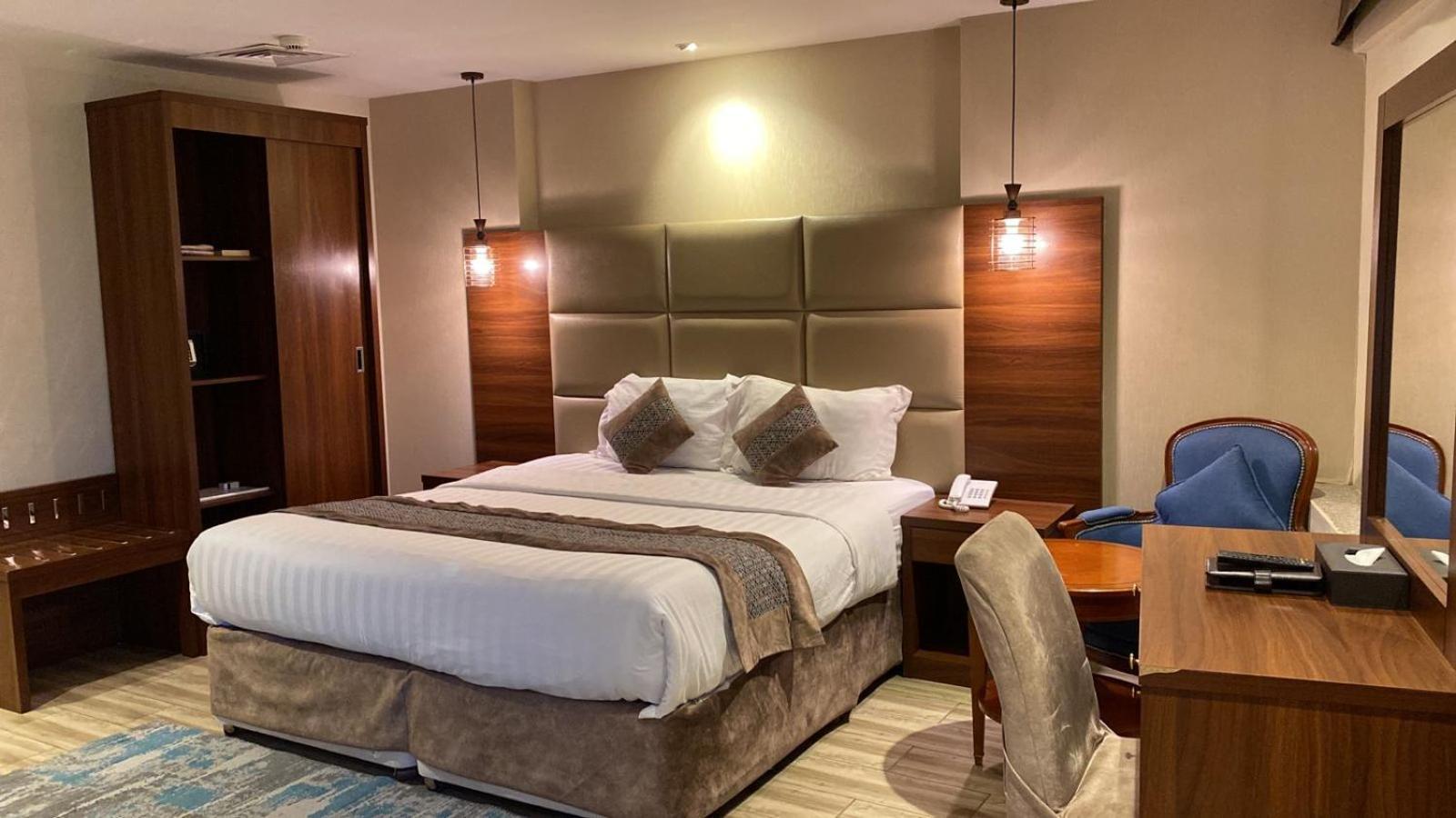 Rose Almedina روز المدينة Medina Quarto foto
